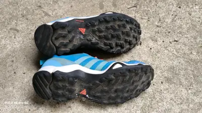 Zapatillas de trail running Adidas azules - miniatura 1