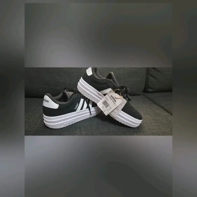 Zapatillas negras Adidas VS Coneo para mujer - 1