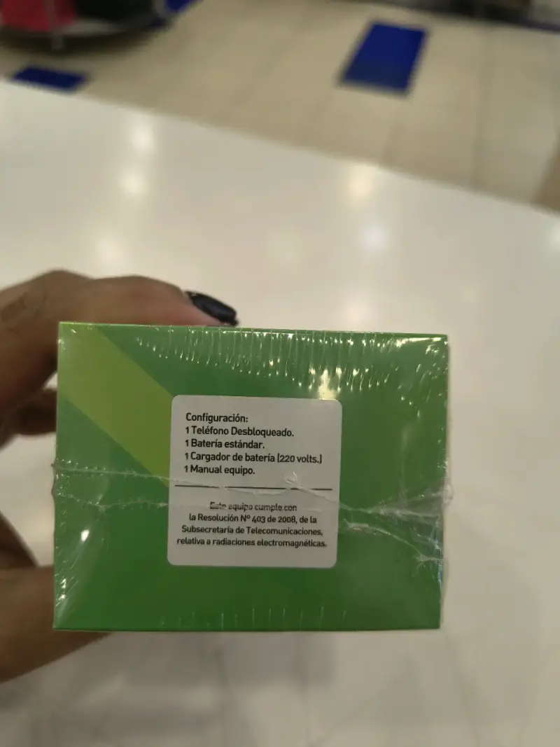 Teléfono Azumi SA4 con 4G y pantalla de 2.8 pulgadas - 2