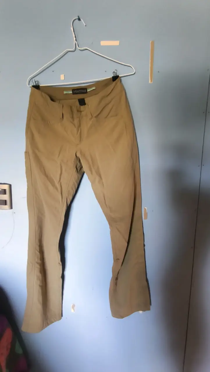Pantalones cargo Marmot color beige - 2