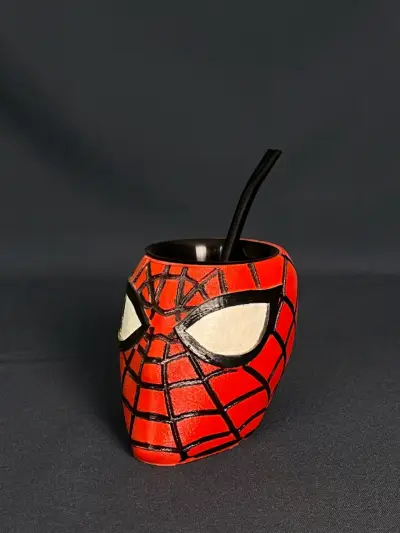 Mate personalizado Spiderman con bombilla - miniatura 1
