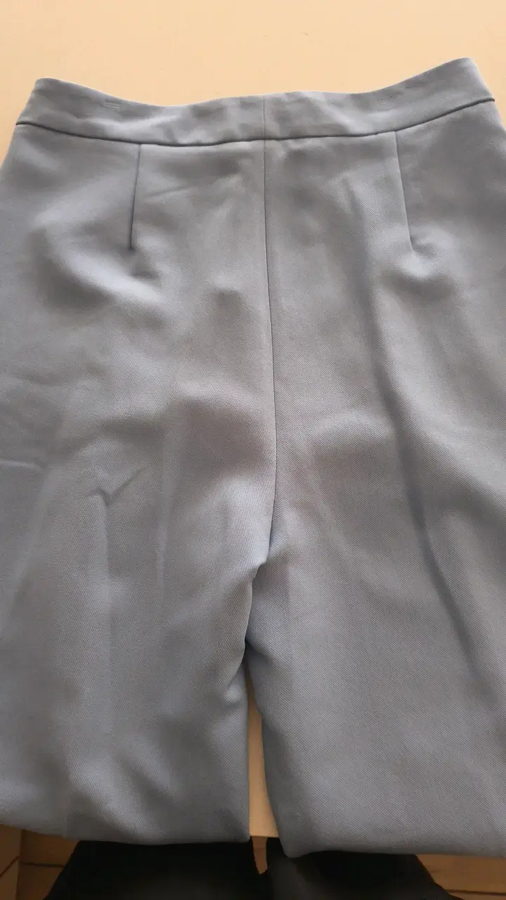 Pantalones celeste marca Marquis - 3