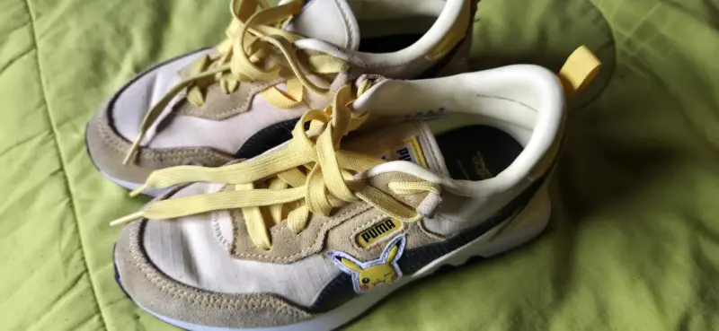 Zapatillas Puma Pikachu para niños talla 33 - 4