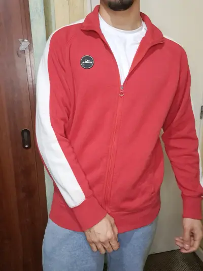 Chaqueta deportiva roja con cierre - miniatura 1