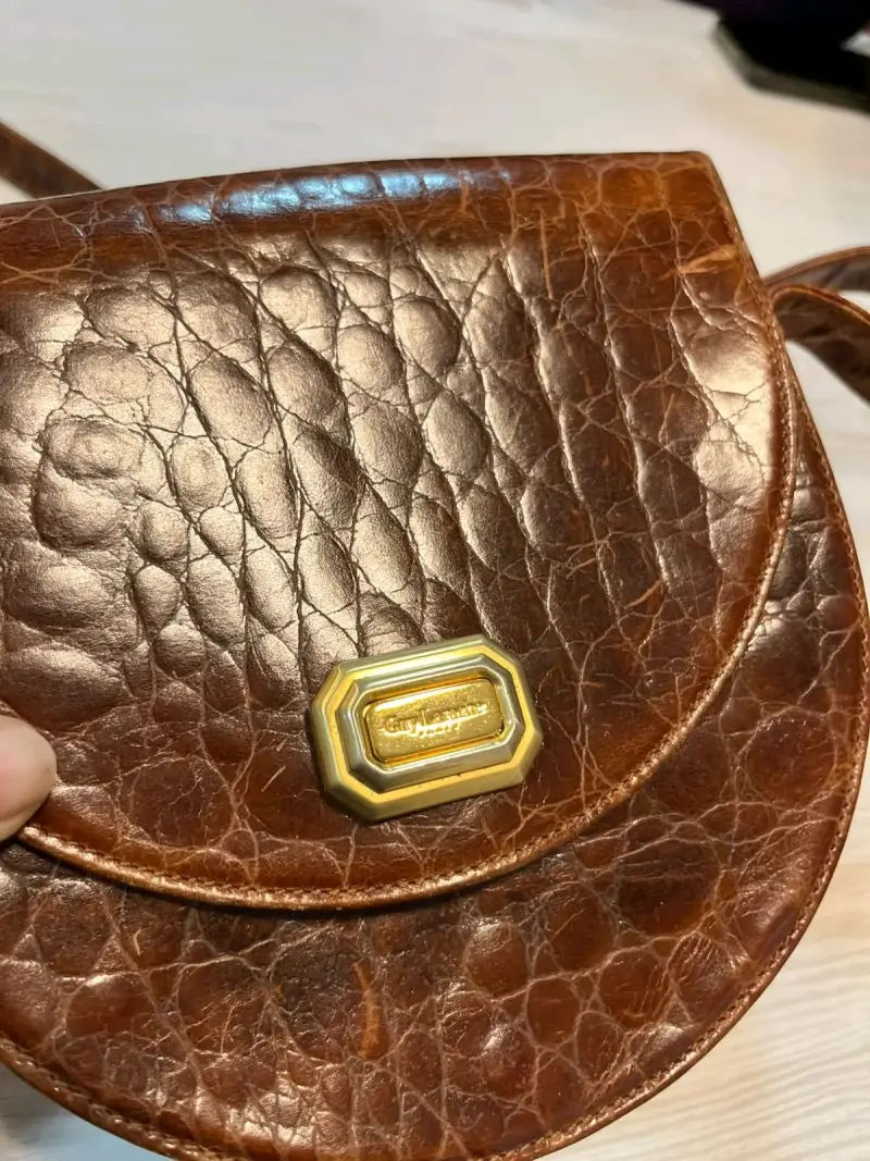 Cartera Guy Laroche