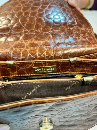 Cartera Guy Laroche - miniatura 2