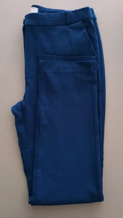 Pantalones azul marino para mujer - miniatura 2