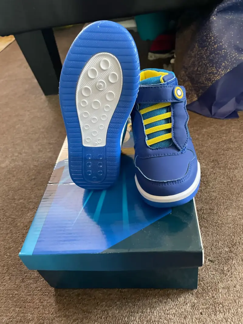 Zapatillas infantiles Sonic talla 27 - 2