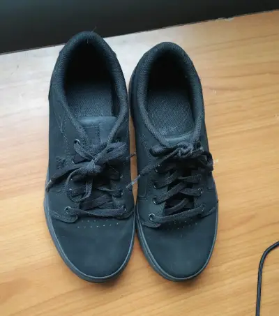 Zapatillas negras DC Shoes para hombre - miniatura 2