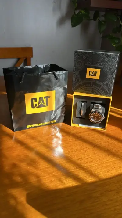 Reloj CAT resistente al agua y con pulsera - miniatura 1