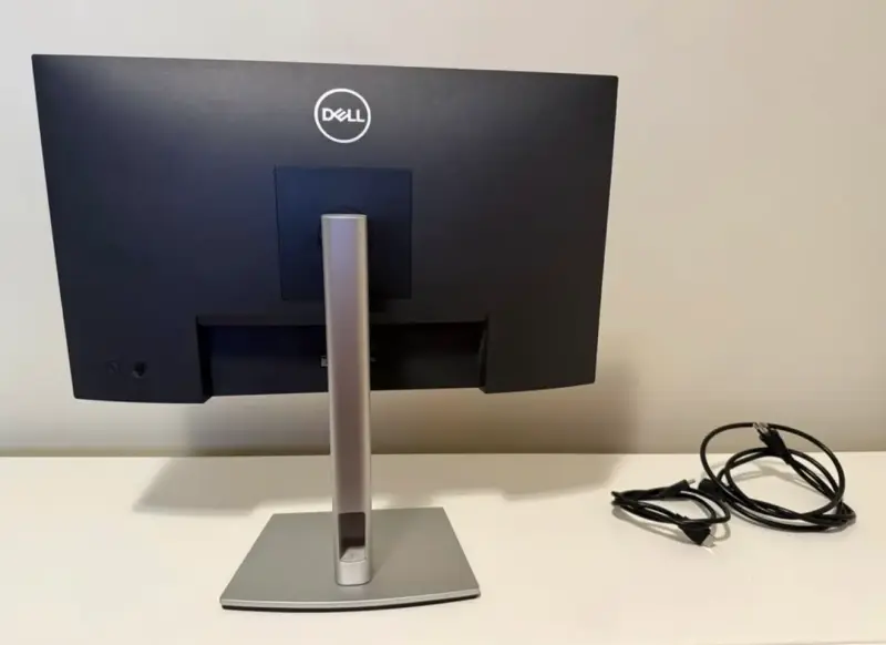 Monitor Dell 24 pulgadas Full HD - 3