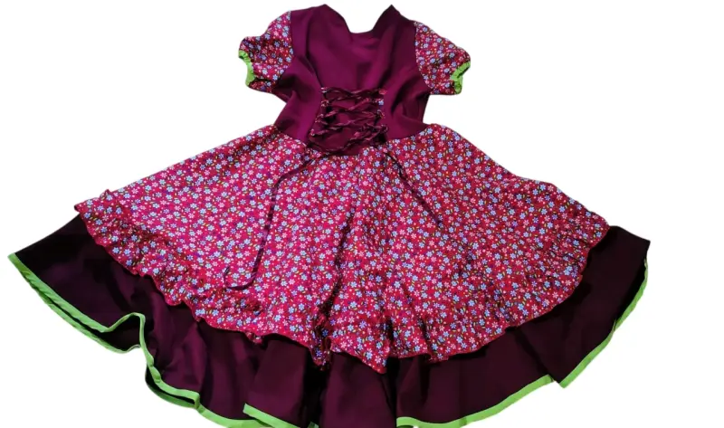 Vestido floreado para niña con detalles de lazo - 4