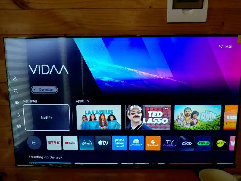 Smart TV Hisense 43 pulgadas QD5 UHD - 1