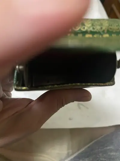 Cigarrera italiana verde con diseño floral - miniatura 4