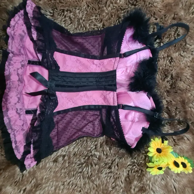 Corset de encaje negro y rosa con detalles de encaje - 3