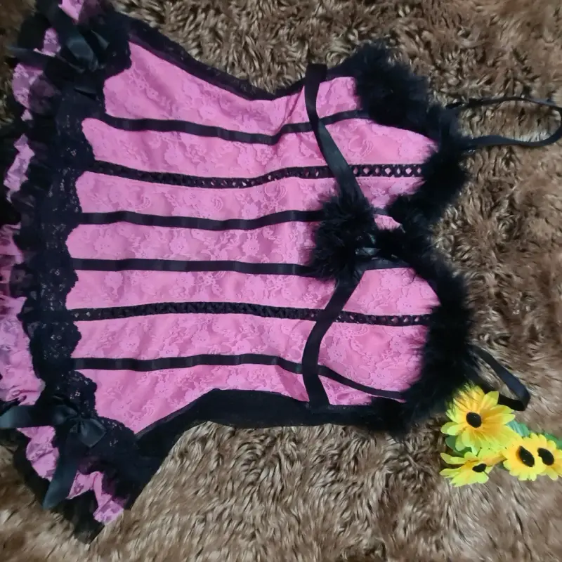 Corset de encaje negro y rosa con detalles de encaje - 4