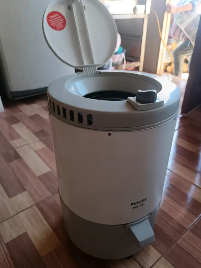 Centrifugadora de Ropa Philips AWB 360 - 2