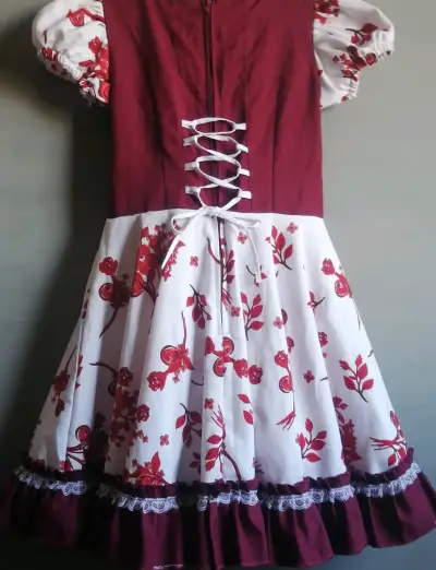 Vestido de cueca rojo y blanco con encaje - miniatura 1
