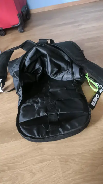 Mochilla rolltop impermeable 45 litros - miniatura 5