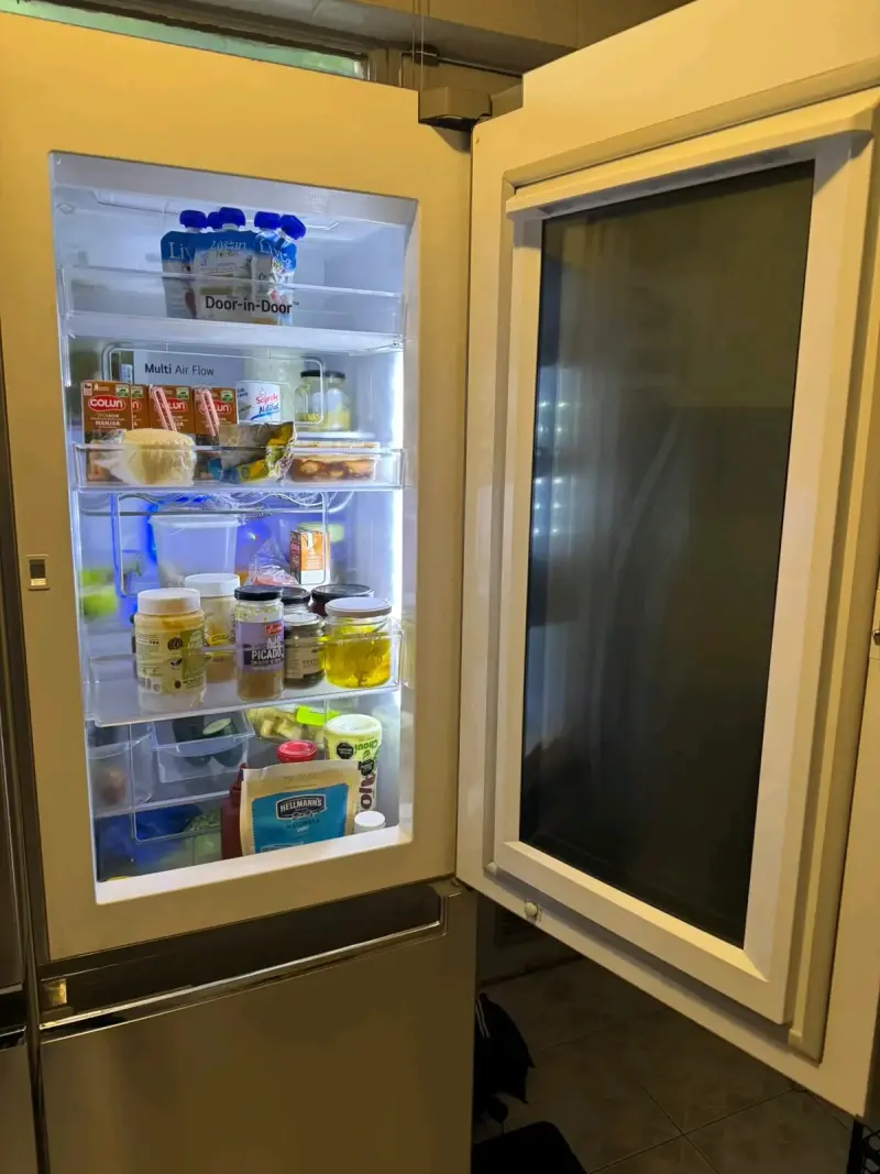 Refrigerador LG Door-in-Door Inoxidable - 3