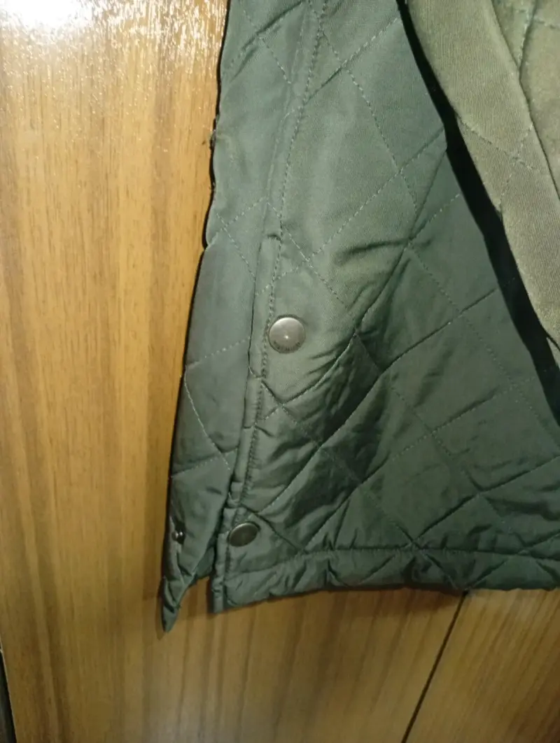 Chaqueta verde Tommy Hilfiger con capucha - 5