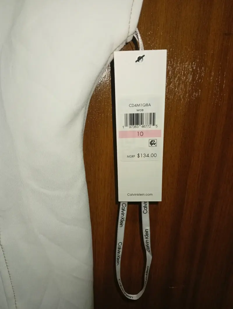 Vestido blanco Calvin Klein elegante - 3