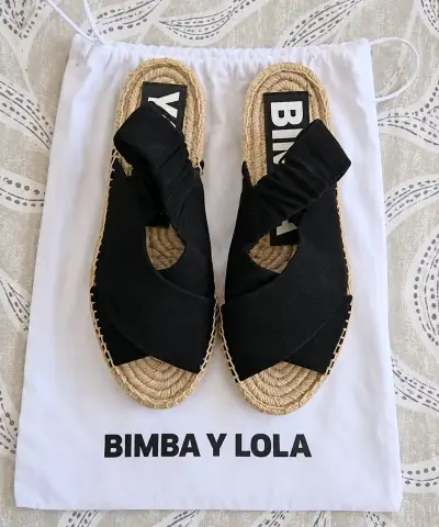Sandalias negras de yute Bimba y Lola - miniatura 1