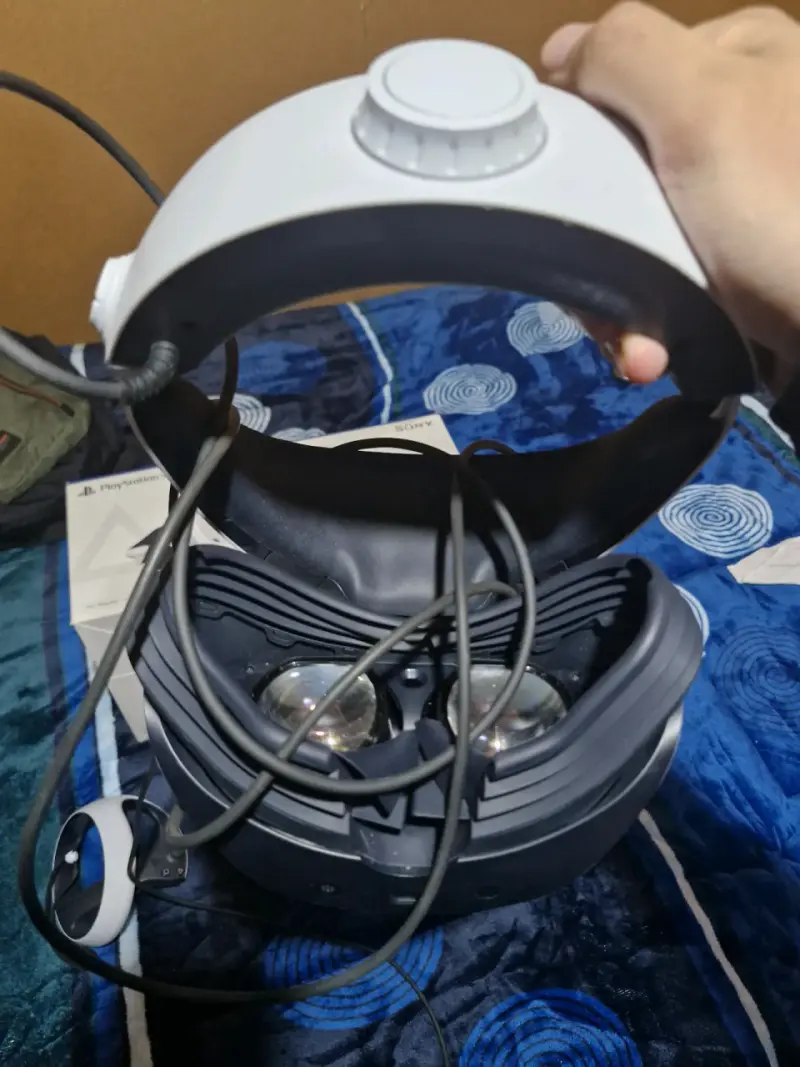 PlayStation VR2 con controladores y caja original - 2
