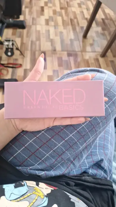 Paleta de Sombras Urban Decay Naked Basics - miniatura 1