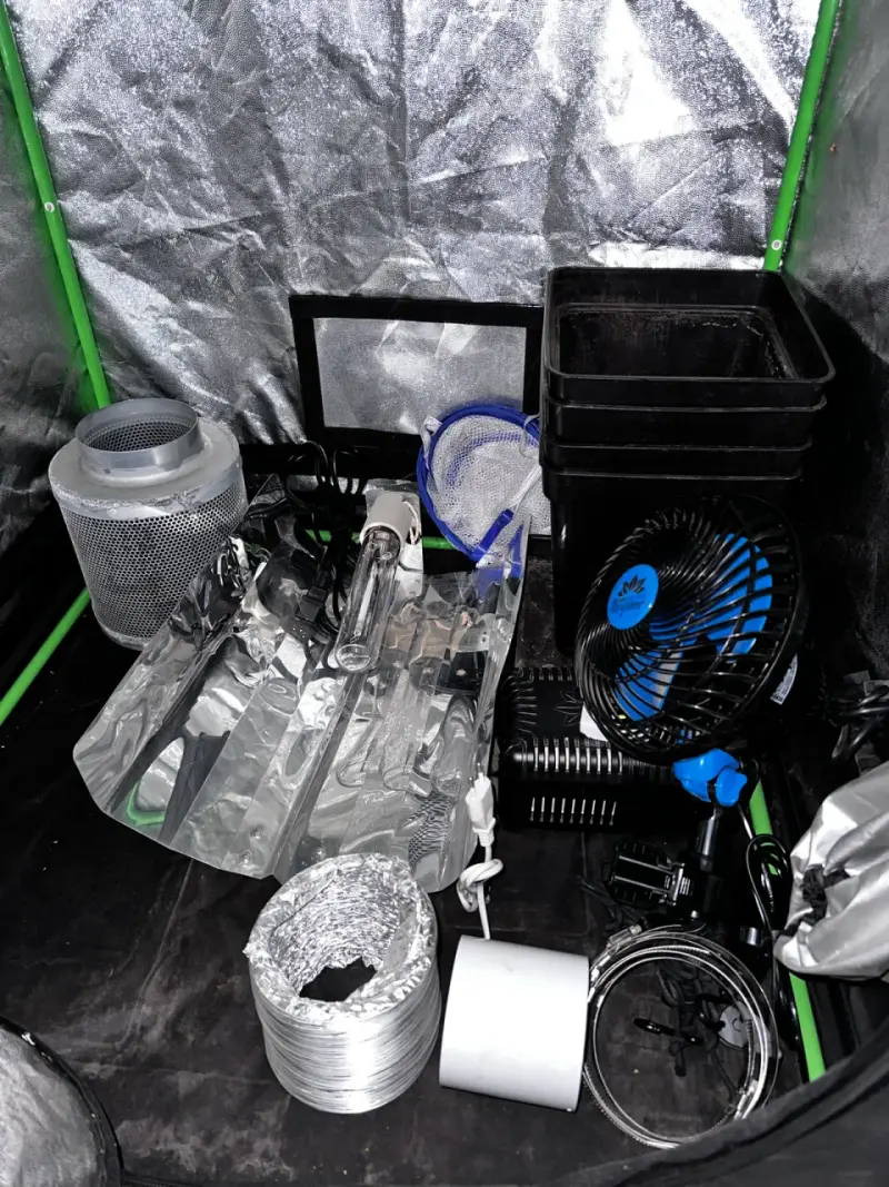 Kit de cultivo interior con carpa y ventilador - 2