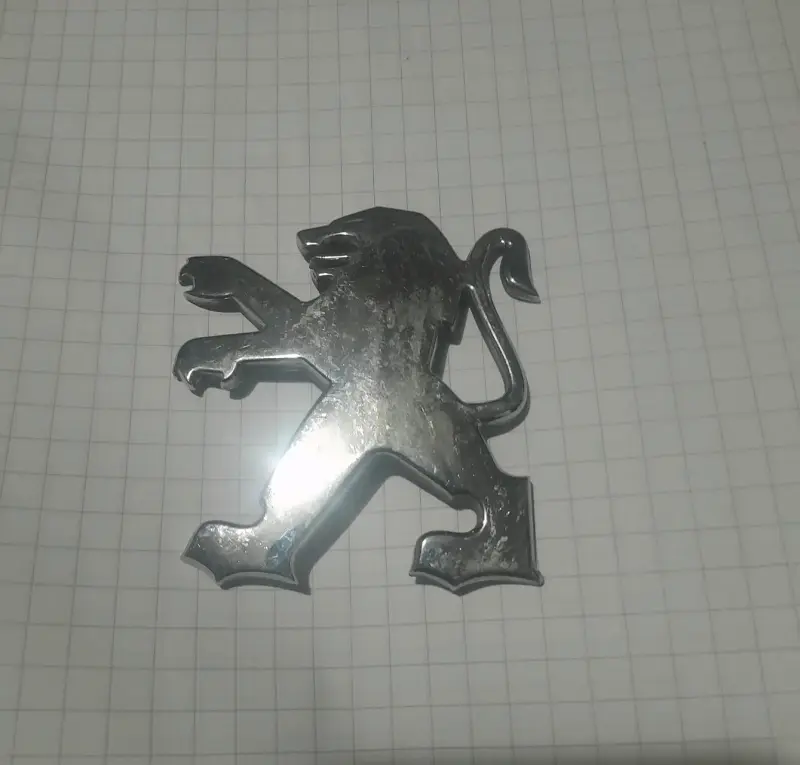 Emblema metálico de auto Peugeot - 2