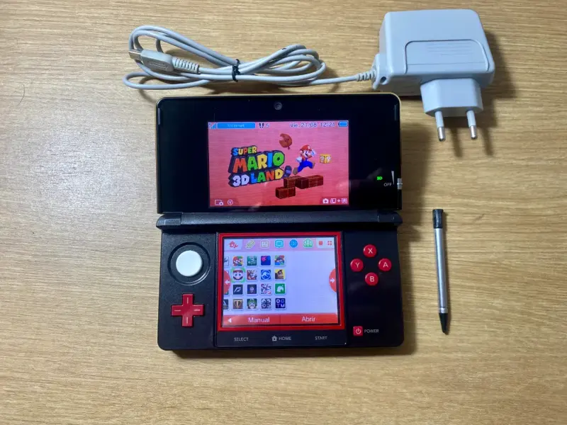 Nintendo 3ds grey/red magia - 1
