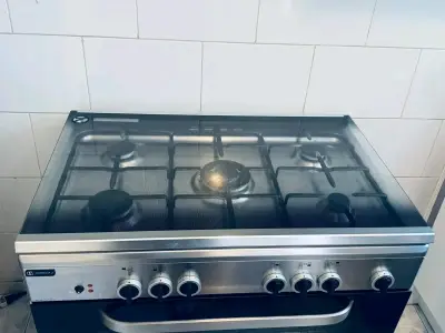 Cocina a gas Thomas de acero inoxidable - miniatura 3