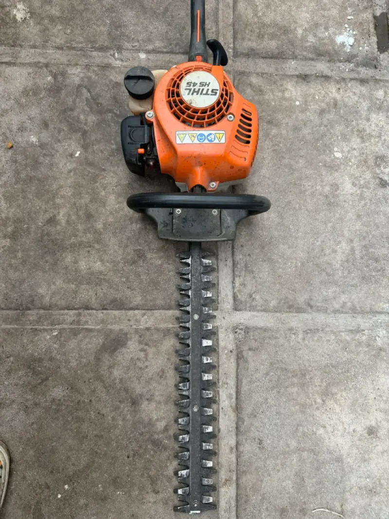 Cortasetos a gasolina Stihl HS 45 - 2