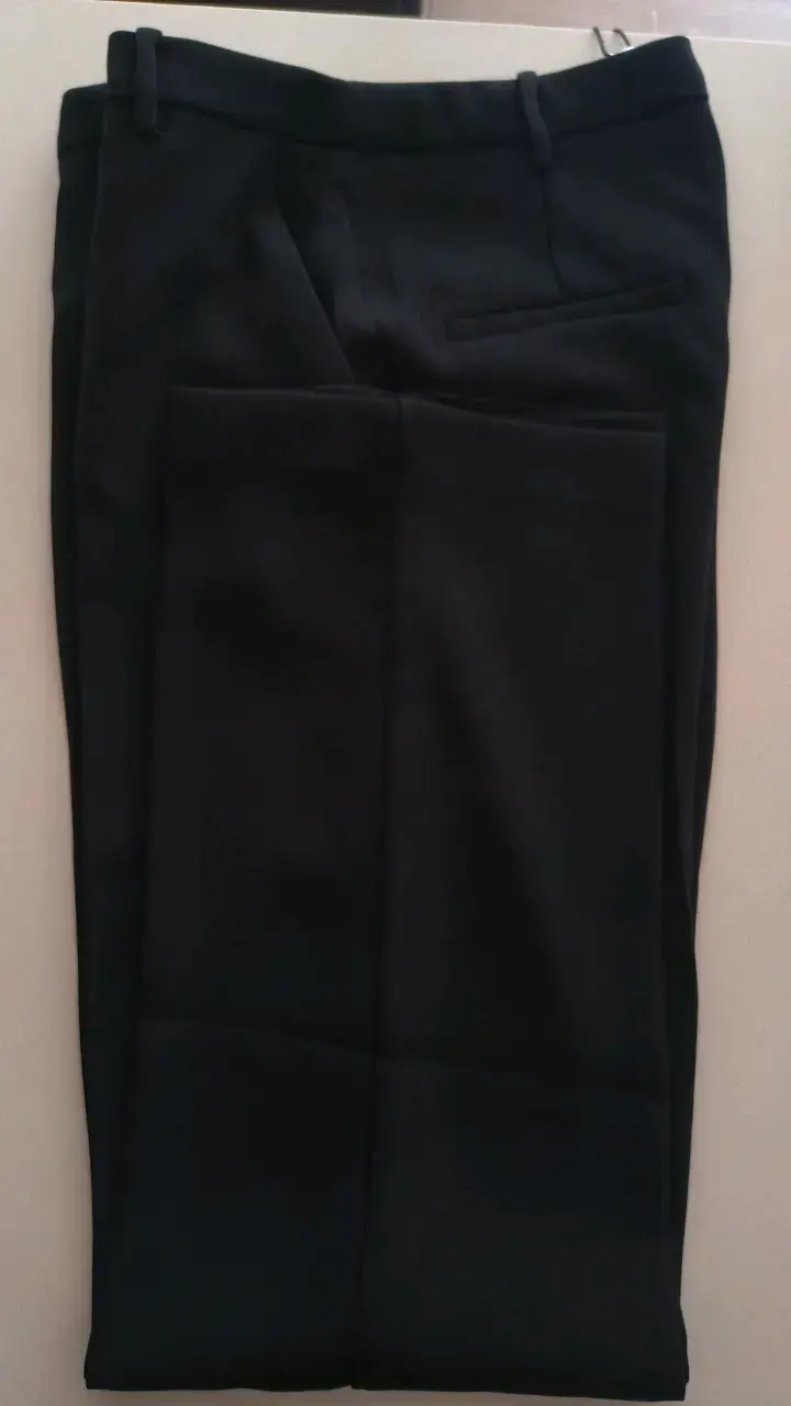 Pantalones de vestir negros. - 2