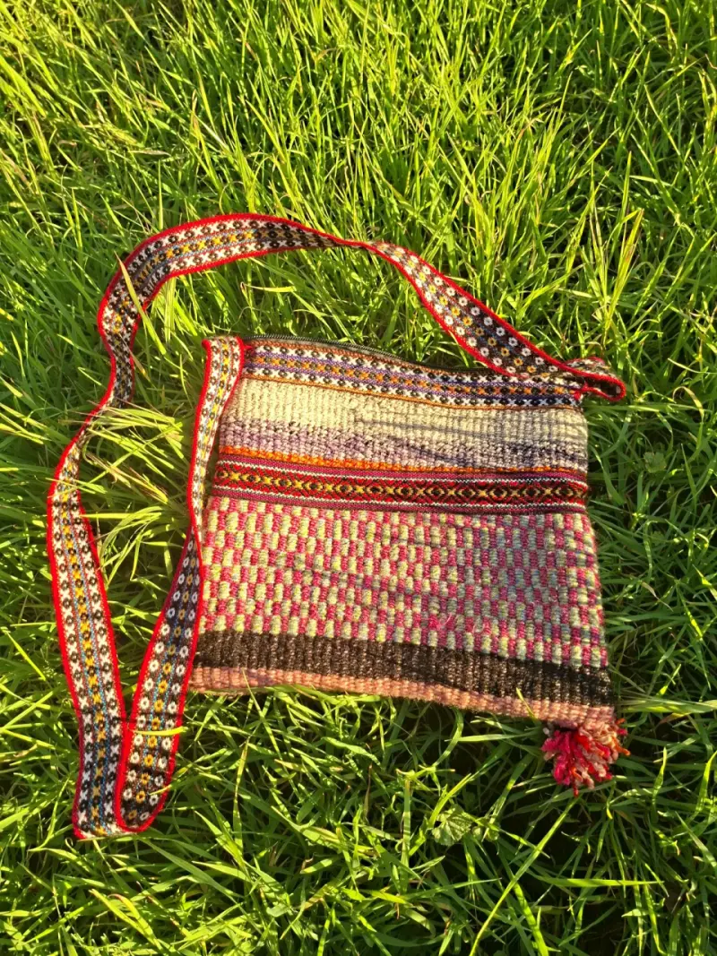 Bolso Grande artesanal tejido colorido - 1