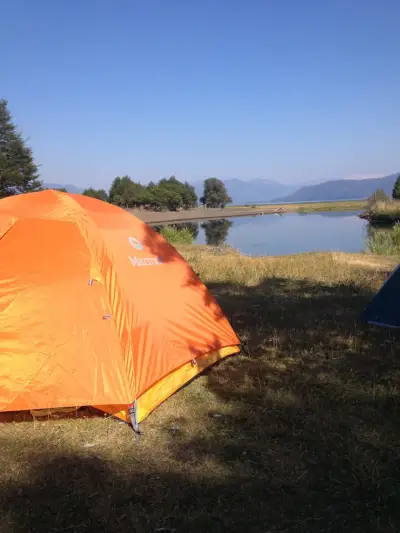 Carpa Marmot Traillight FC 2P Tres Estaciones - miniatura 2