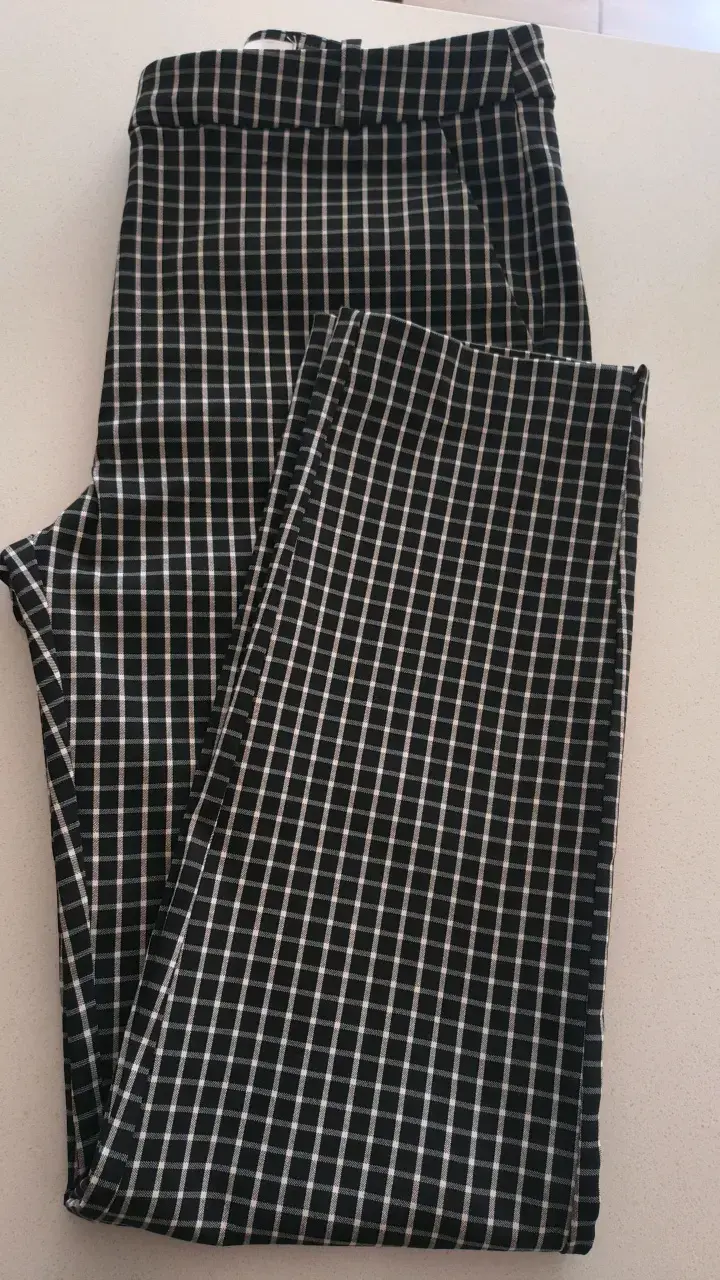 Pantalones de vestir negro cuadrillé. - 2
