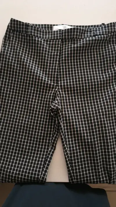 Pantalones de vestir negro cuadrillé. - miniatura 4