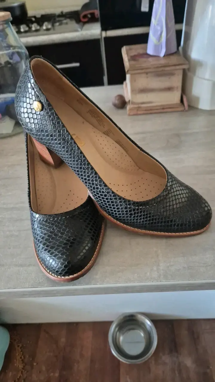 Zapatos de Tacón Negro Texturizados Gacel - 4