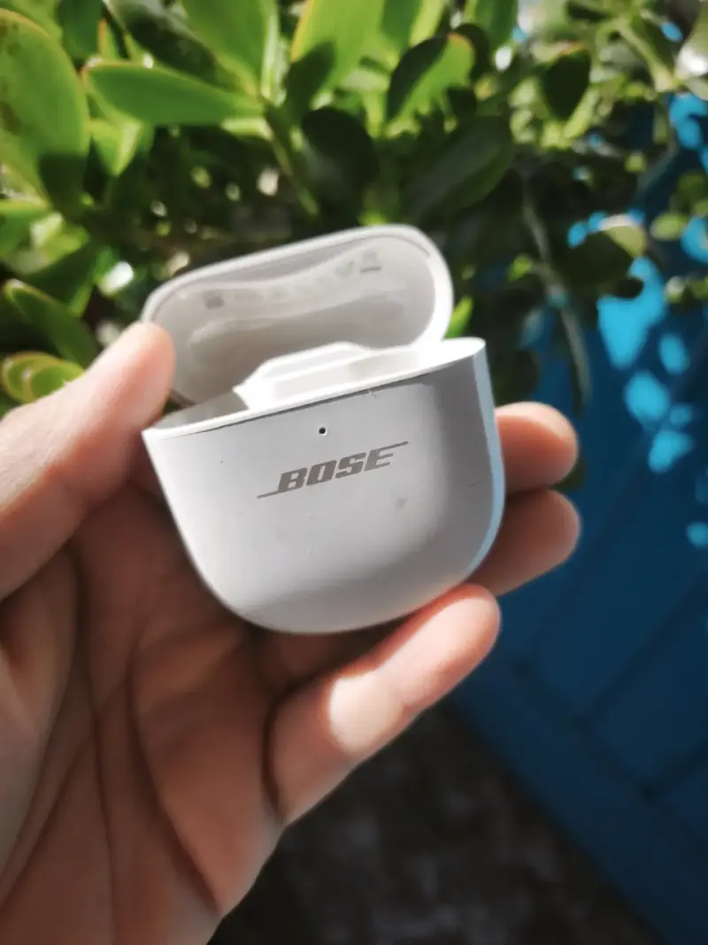 Estuche de Carga para Audífonos Bose Blanco - 2