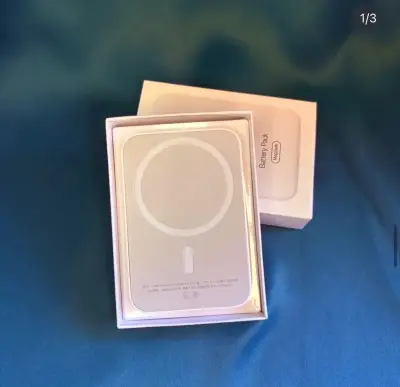Batería MagSafe para iPhone en caja original - miniatura 1