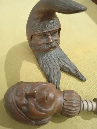 Pipas de madera tallada con diseño de rostros - miniatura 1