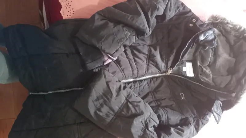 Abrigo negro con capucha Calvin Klein para mujer - 3