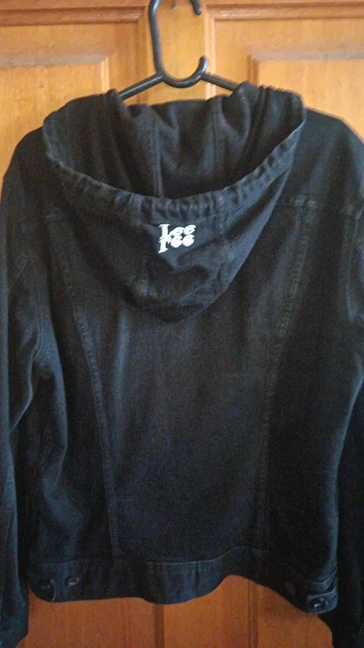 Chaqueta de mezclilla negra con capucha Lee - 2
