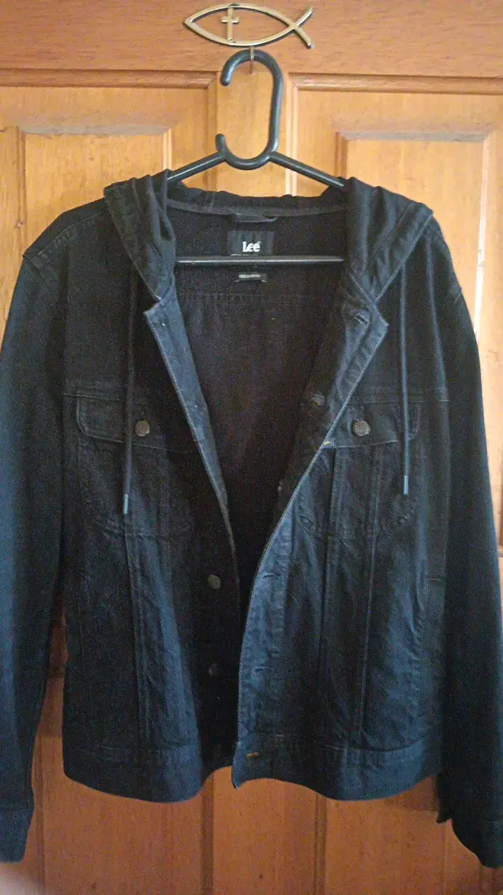 Chaqueta de mezclilla negra con capucha Lee - 3