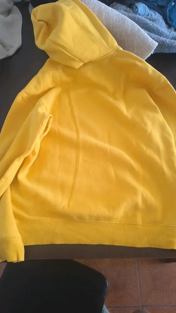 Polerón amarillo H&M Relaxed Fit - 3
