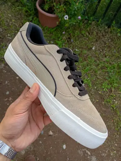 Zapatillas deportivas beige Puma para hombre - miniatura 3