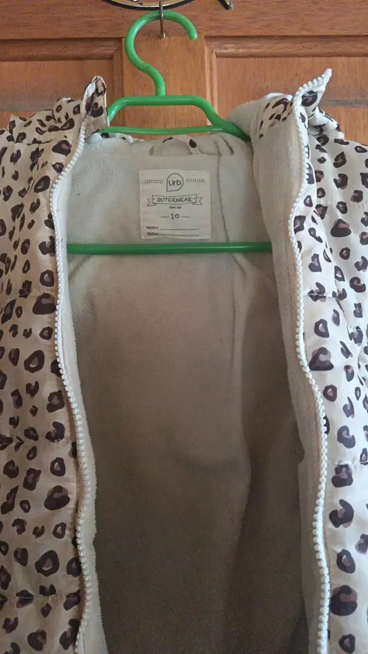 Chaqueta de niña con estampado animal print - 3