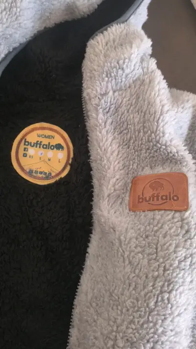 Chaqueta de lana gris para mujer Buffalo - miniatura 2